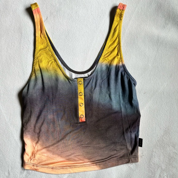 RVCA tank top - Picture 1 of 2
